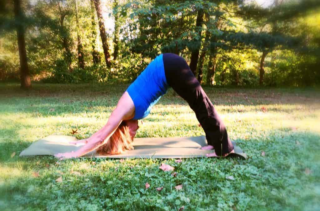 Vinyasa Flow Yoga: What It Is and Why You Should Try It